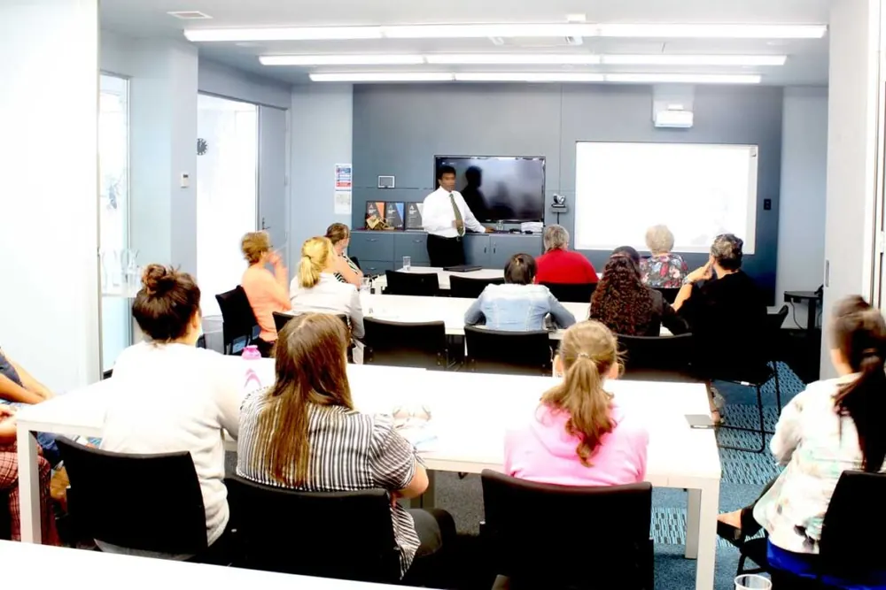 Ifthi Idris delivering a professional training workshop for business owners